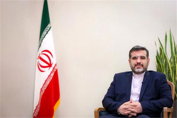 وزیر ارشاد: به دنبال تحمیلِ نوعِ خاصی از مدِ لباس و پوشش نیستیم