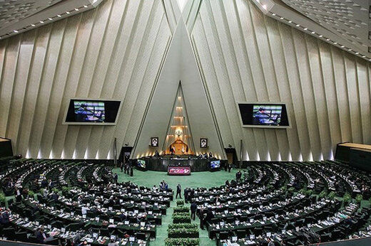 آقای نماینده! متراژ خانه همکارتان چقدر است که توان پراخت اجاره آن را ندارد؟