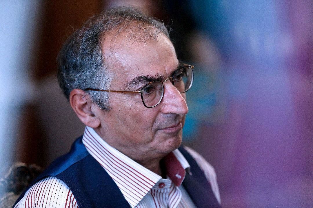 طعنه سنگین صادق زیباکلام به روحانی / خوب شد تیم ملی برد که جنابعالی سکوتتان را بشکنید