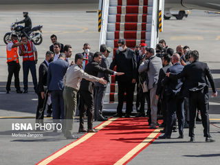 تصاویری از پوشش جالب زنان هیات ونزوئلایی در ایران 26