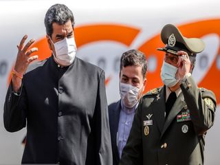 تصاویری از پوشش جالب زنان هیات ونزوئلایی در ایران 3