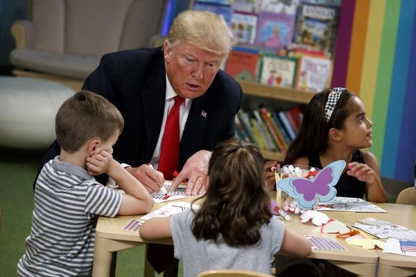 افشاگری دستیار دونالد ترامپ علیه او