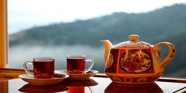 بیماری خطرناکی که با نوشیدن چای داغ به سرغتان می‌آید