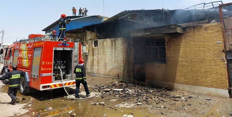 جزئیات آتش سوزی در بارانداز بزرگ خیابان شوش تهران