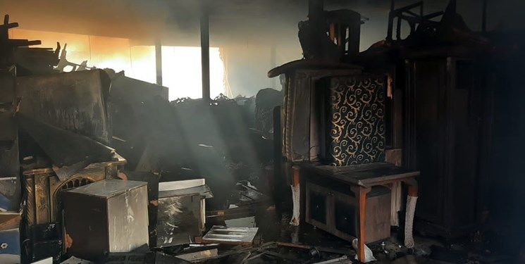 جزییات آتش سوزی در کارگاه مبل سازی در خیابان ستاری تهران
