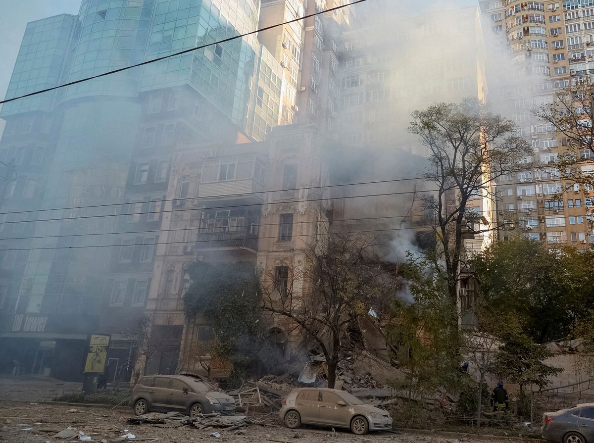 جریان برق اوکراین بر اثر حملات روسیه دچار مشکل شد