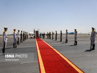 تصاویری از پوشش جالب زنان هیات ونزوئلایی در ایران 2