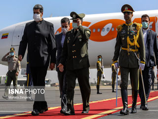 تصاویری از پوشش جالب زنان هیات ونزوئلایی در ایران 22