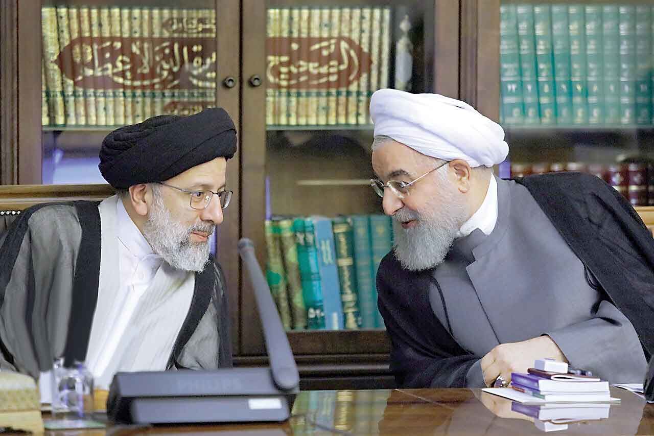 دل پر رییسی از روحانی!