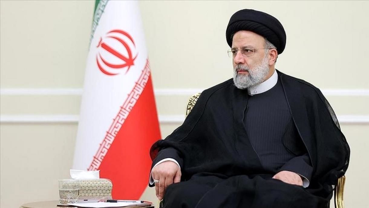 انتقادات صریح از رئیسی؛ جهش 750 تومانی دلار در یک روز نگران کننده است / این بود به خط کردن اقتصاددان ها؟