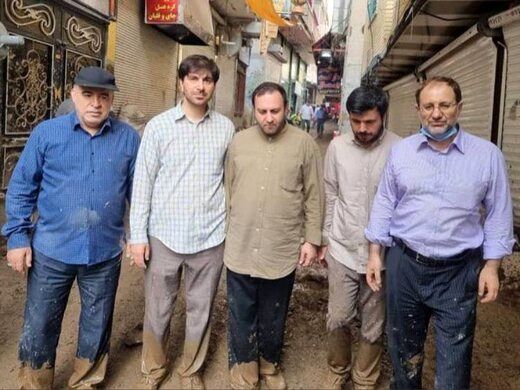 واکنش عجیب کیهان به عکس یادگاری مسئولان در سیل / این‌ها مدیران جهادی اند!