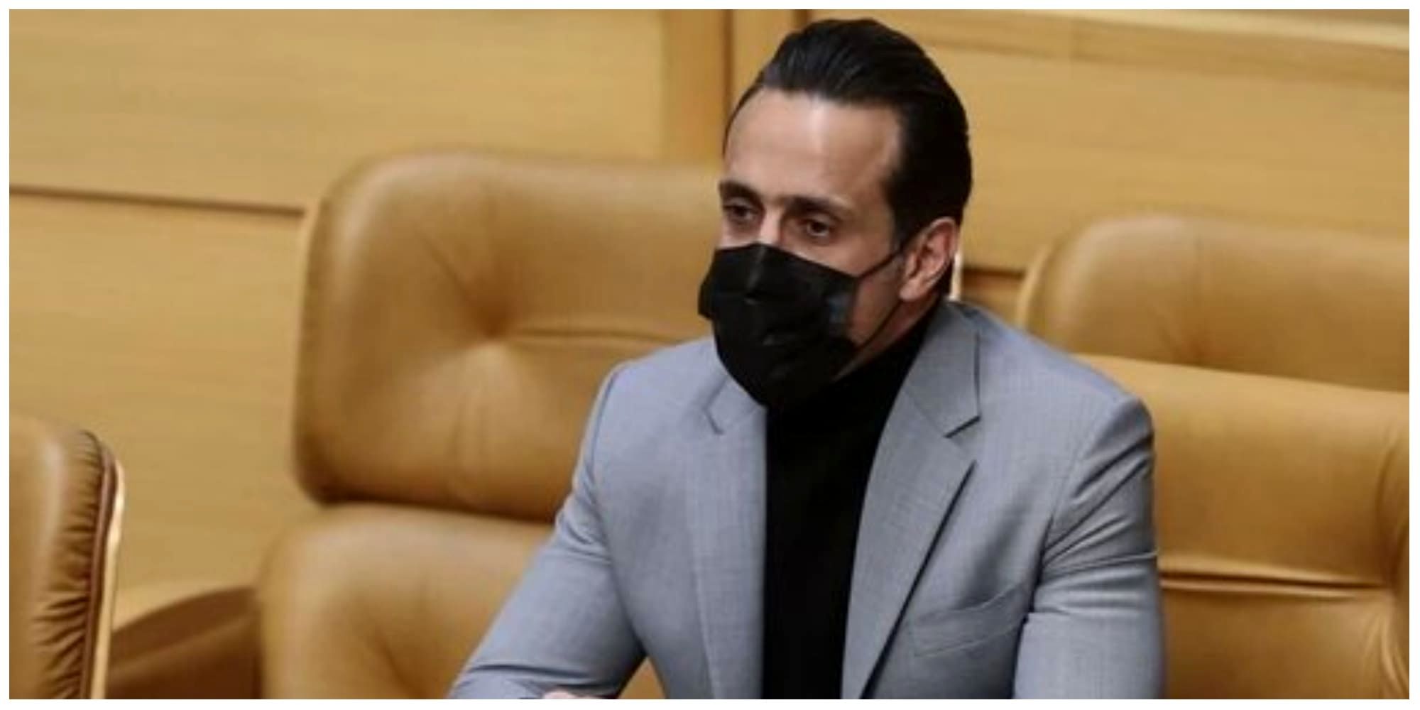 کی‌روش آمد؛ علی کریمی به سیم آخر زد